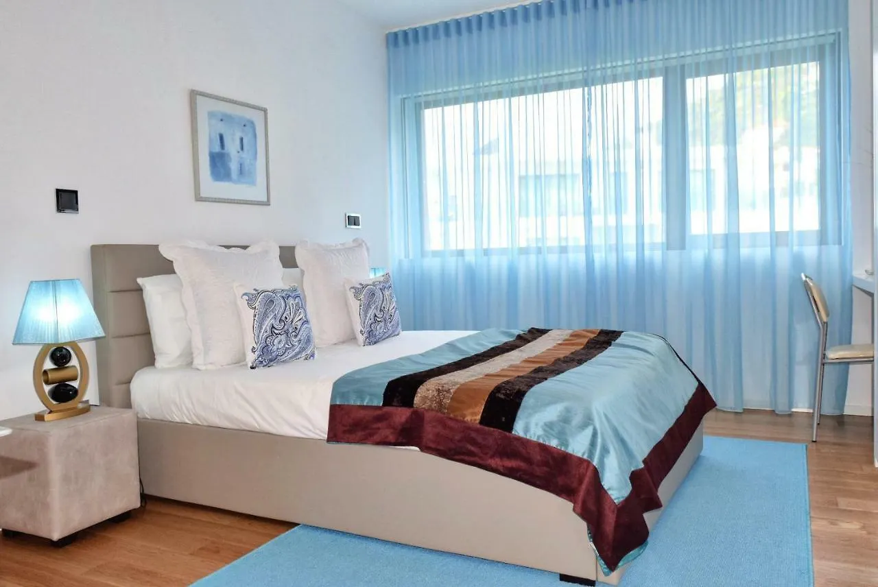 Apartment Seculo Xxi-C, A Home In Madeira Funchal